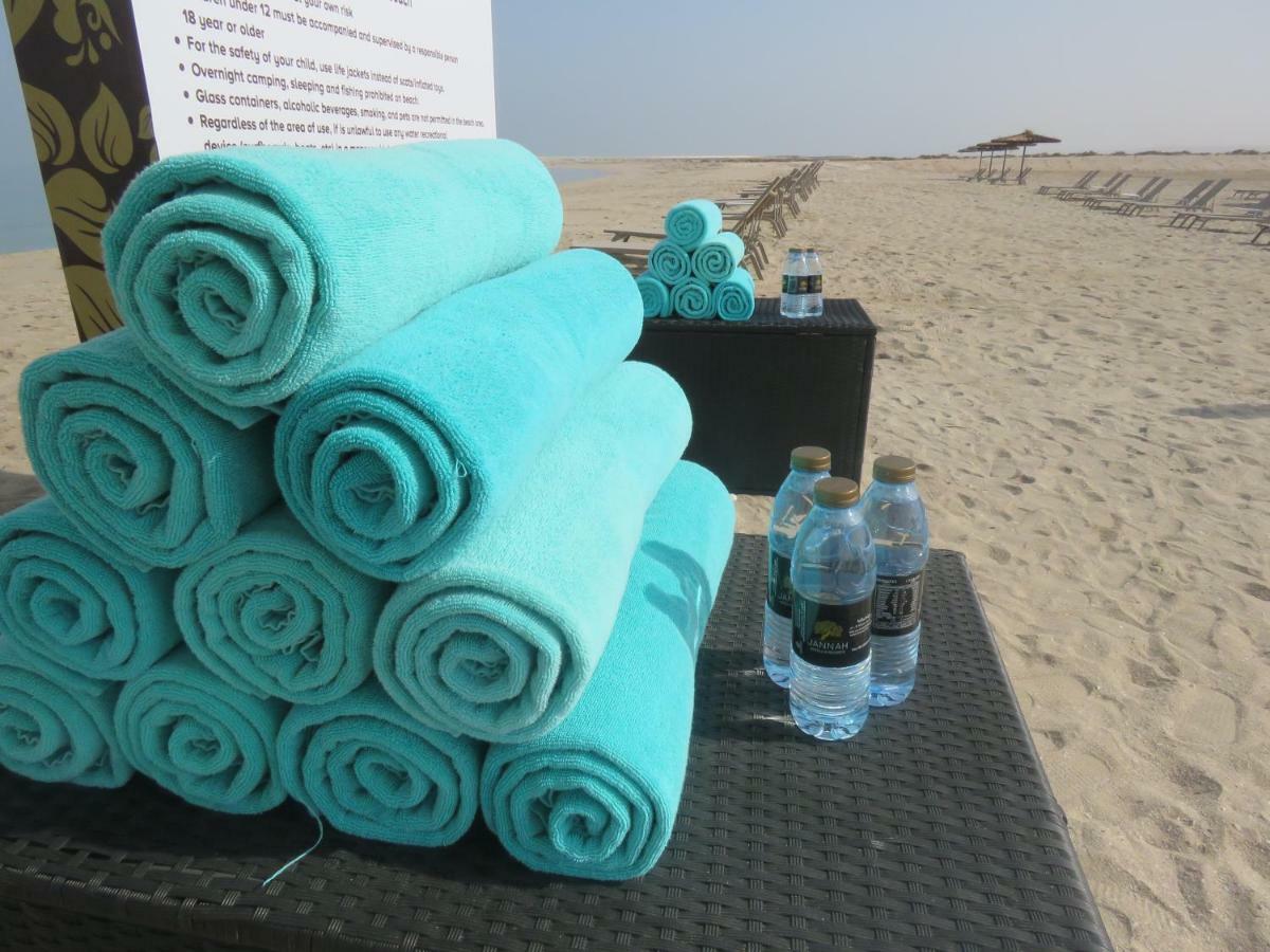 Holiday Home 3 Bedroom Seaview Ra’s al-Chaima Exterior foto